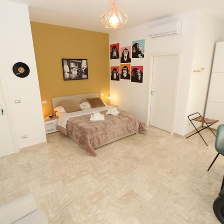 Bed And Breakfast Donna Maria Bari Bagian luar foto