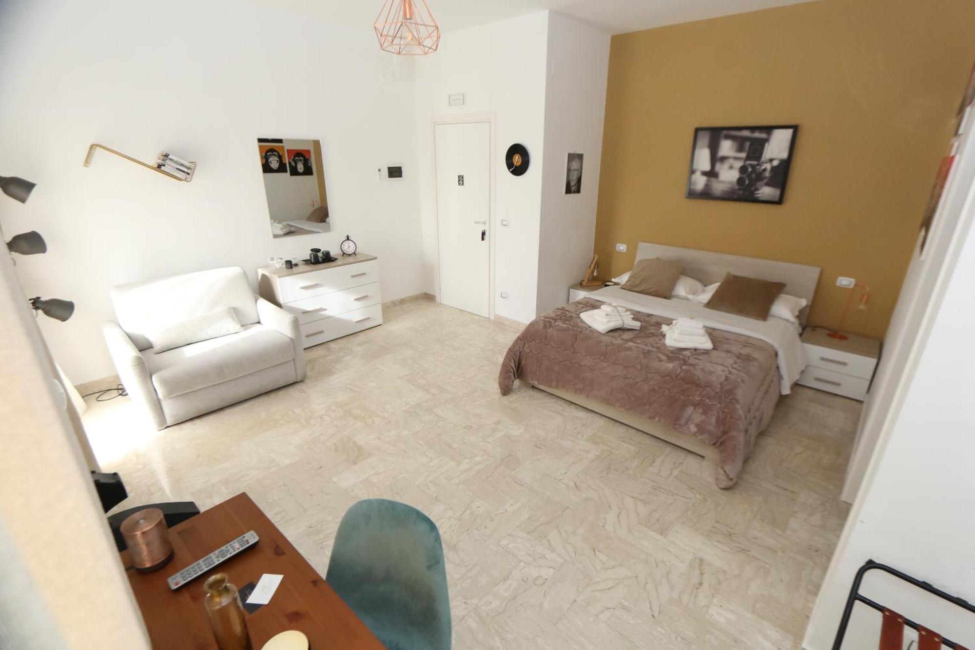 Bed And Breakfast Donna Maria Bari Bagian luar foto
